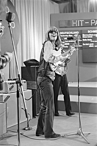  Eric Bachmann Fotoarchiv, Hits à Gogo